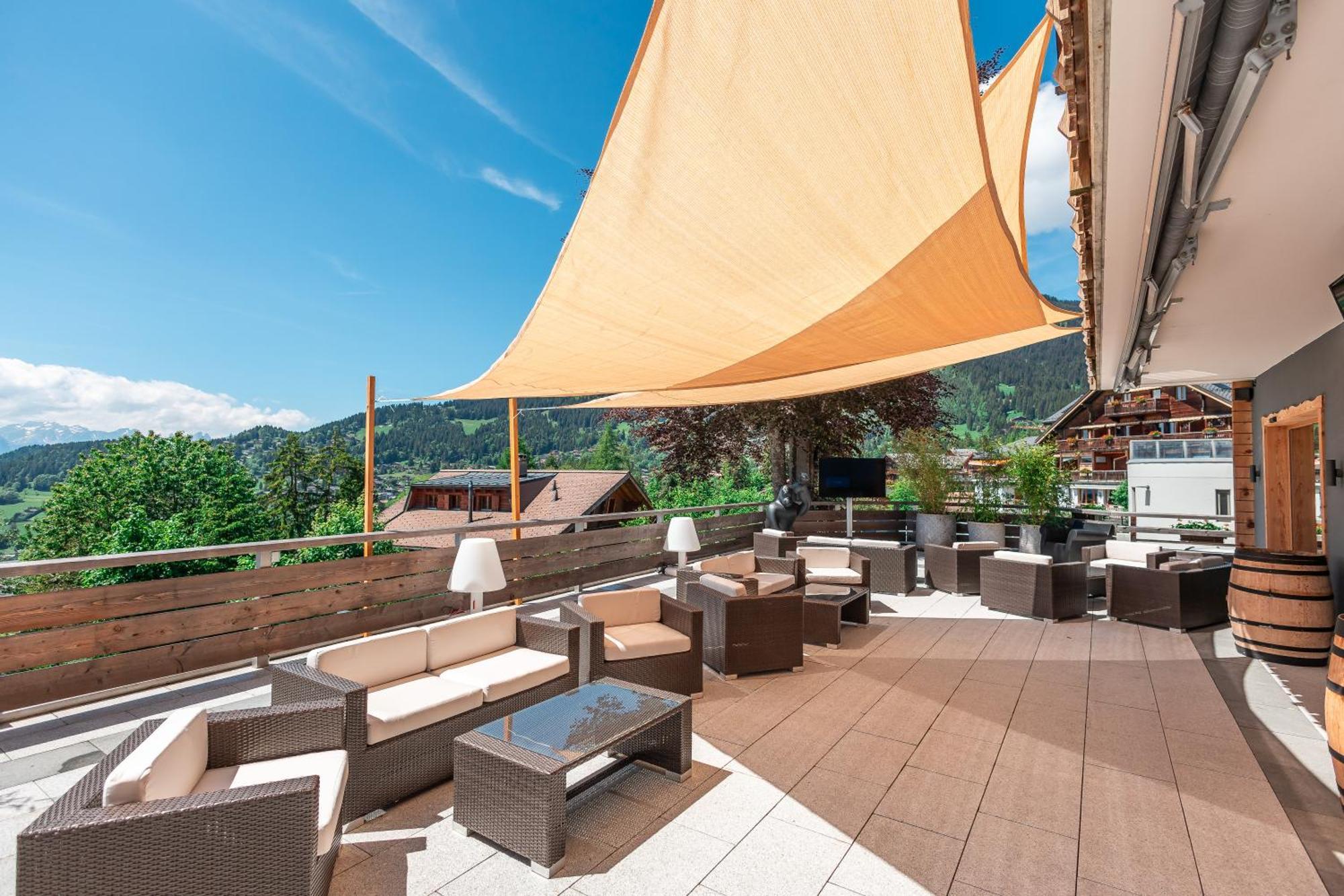 Viu Hotel Villars Экстерьер фото