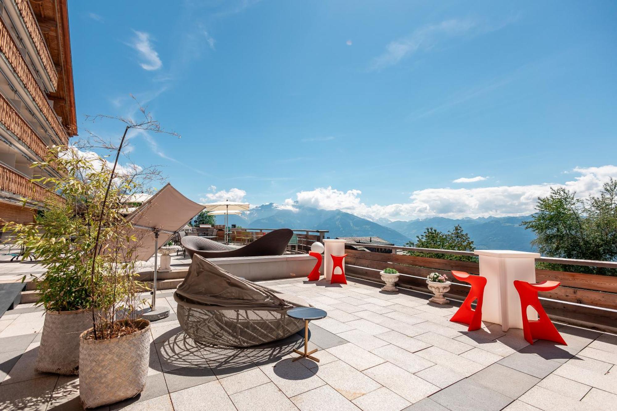 Viu Hotel Villars Экстерьер фото