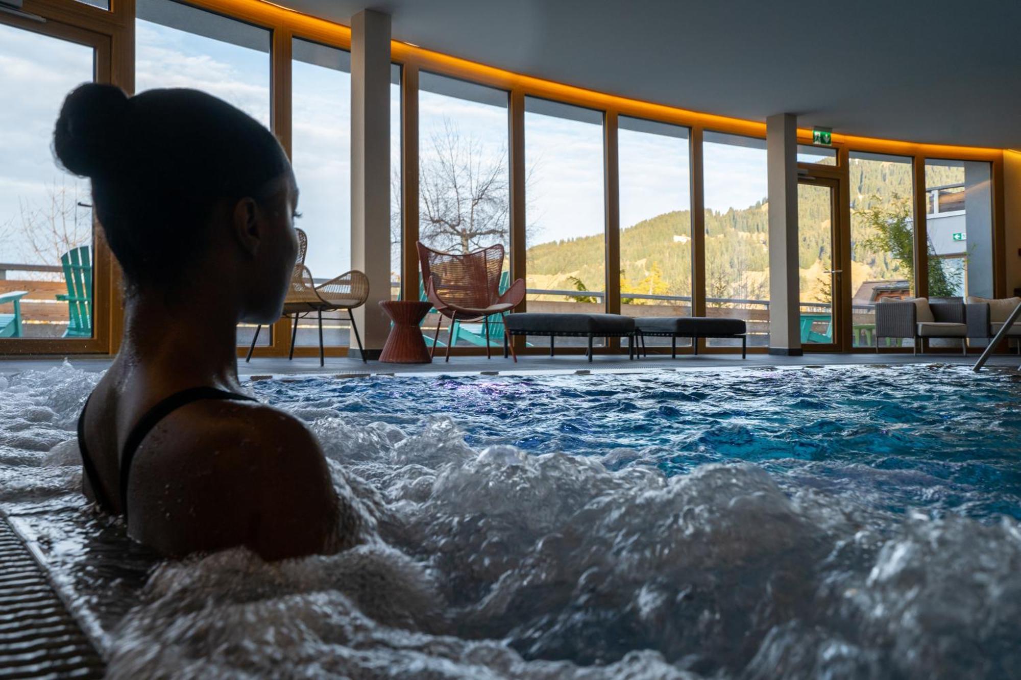 Viu Hotel Villars Экстерьер фото