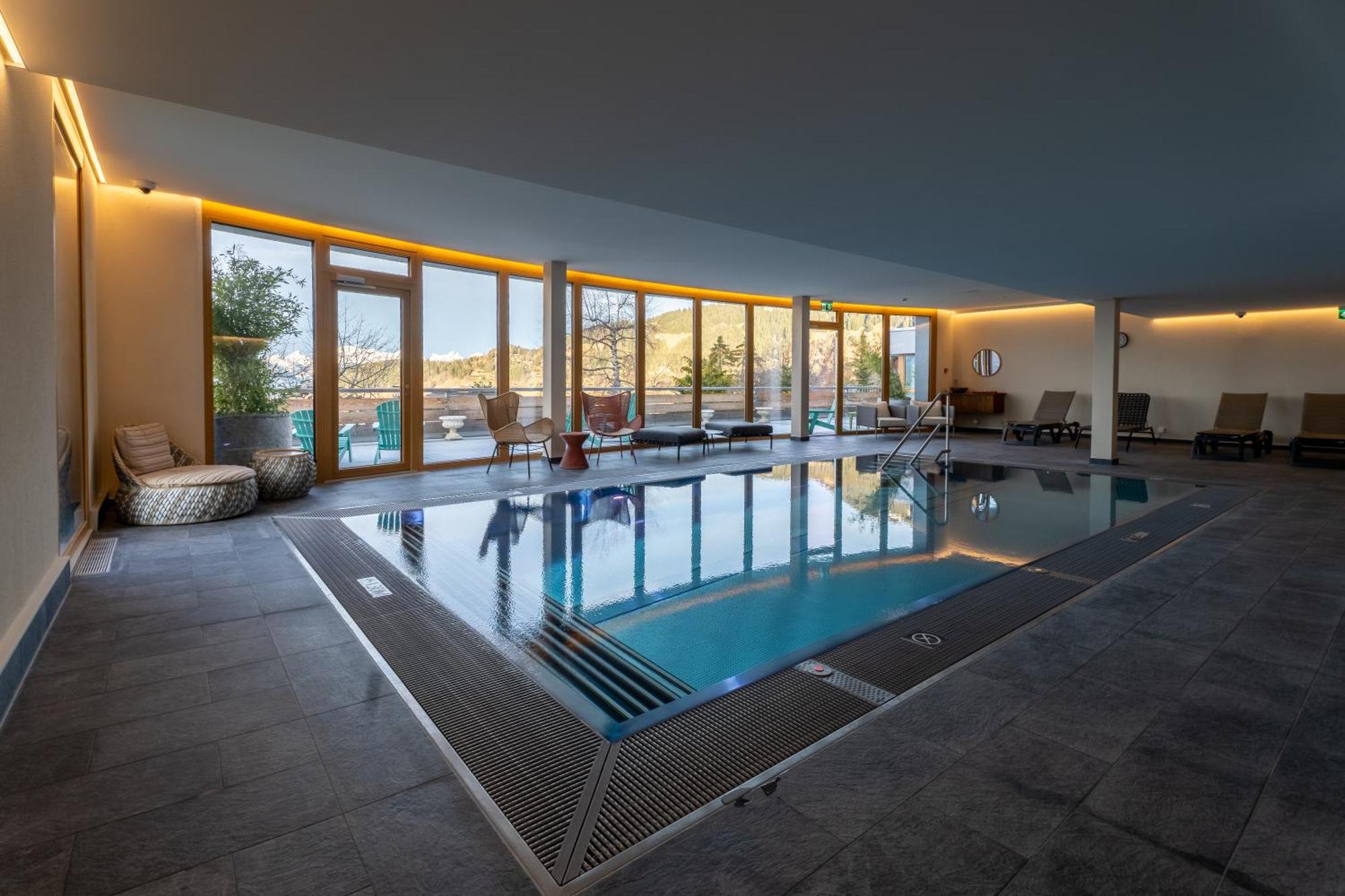 Viu Hotel Villars Экстерьер фото