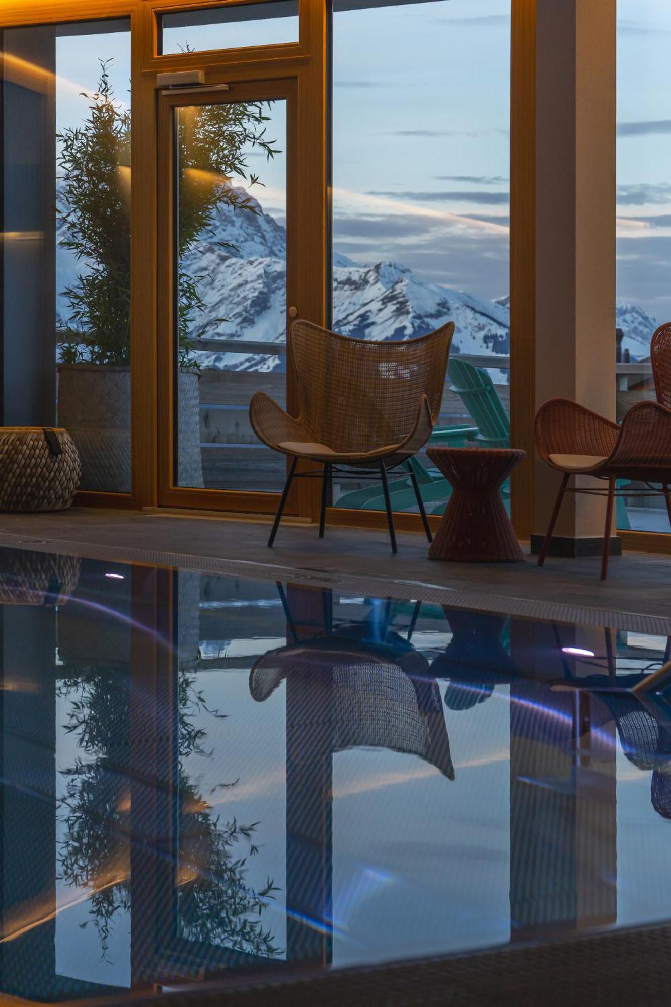 Viu Hotel Villars Экстерьер фото